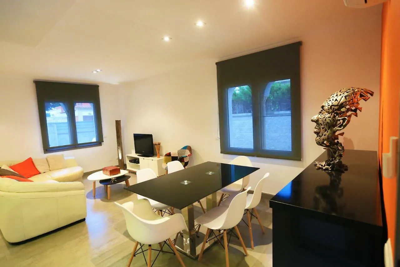 Villa Hidalgo Only Families Cambrils