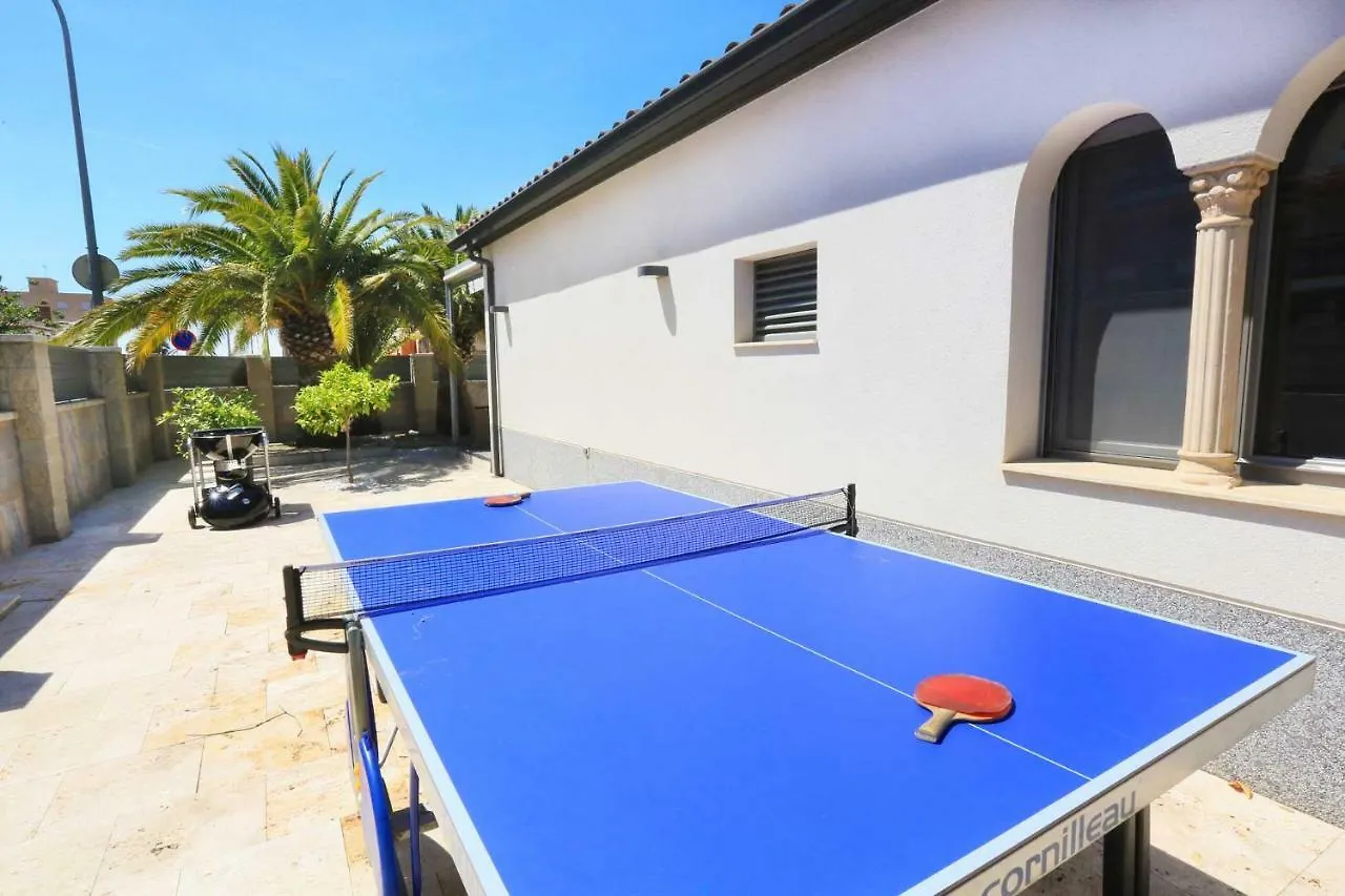 Villa Hidalgo Only Families Cambrils